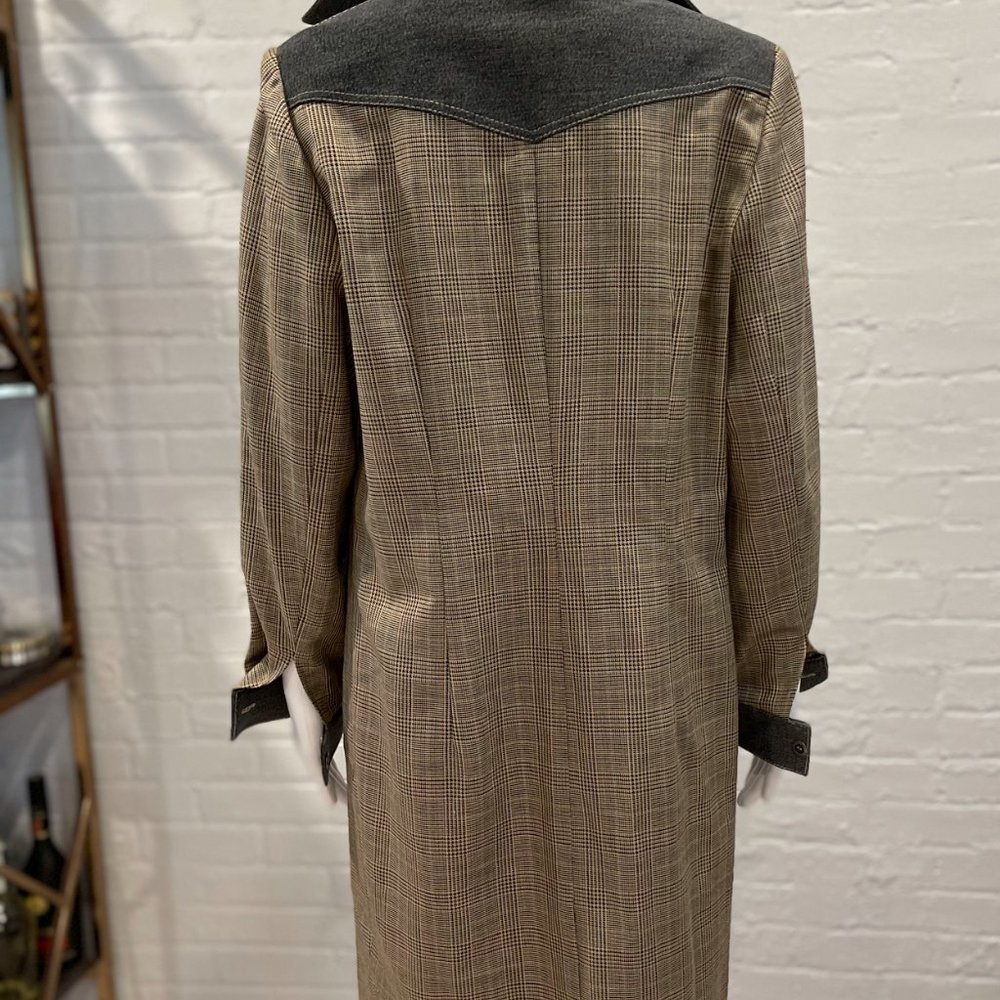 Dress - Picture 5 of 6